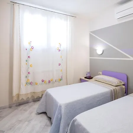 Borgo Dell'uccellaia - Smeraldo - Ametista Holiday home *